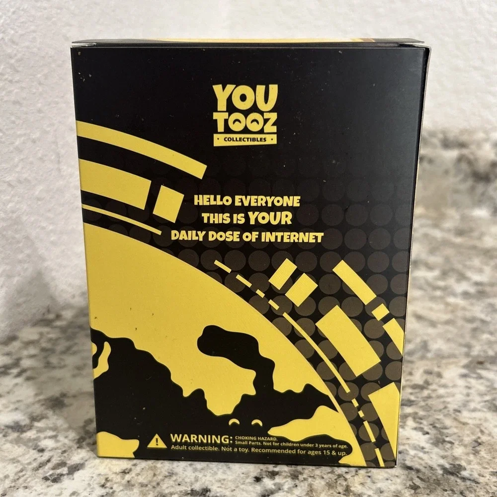 YOUTOOZ Daily Dose Of Internet *‎ Chrome Gold YouTooz * Vinyl Figure New